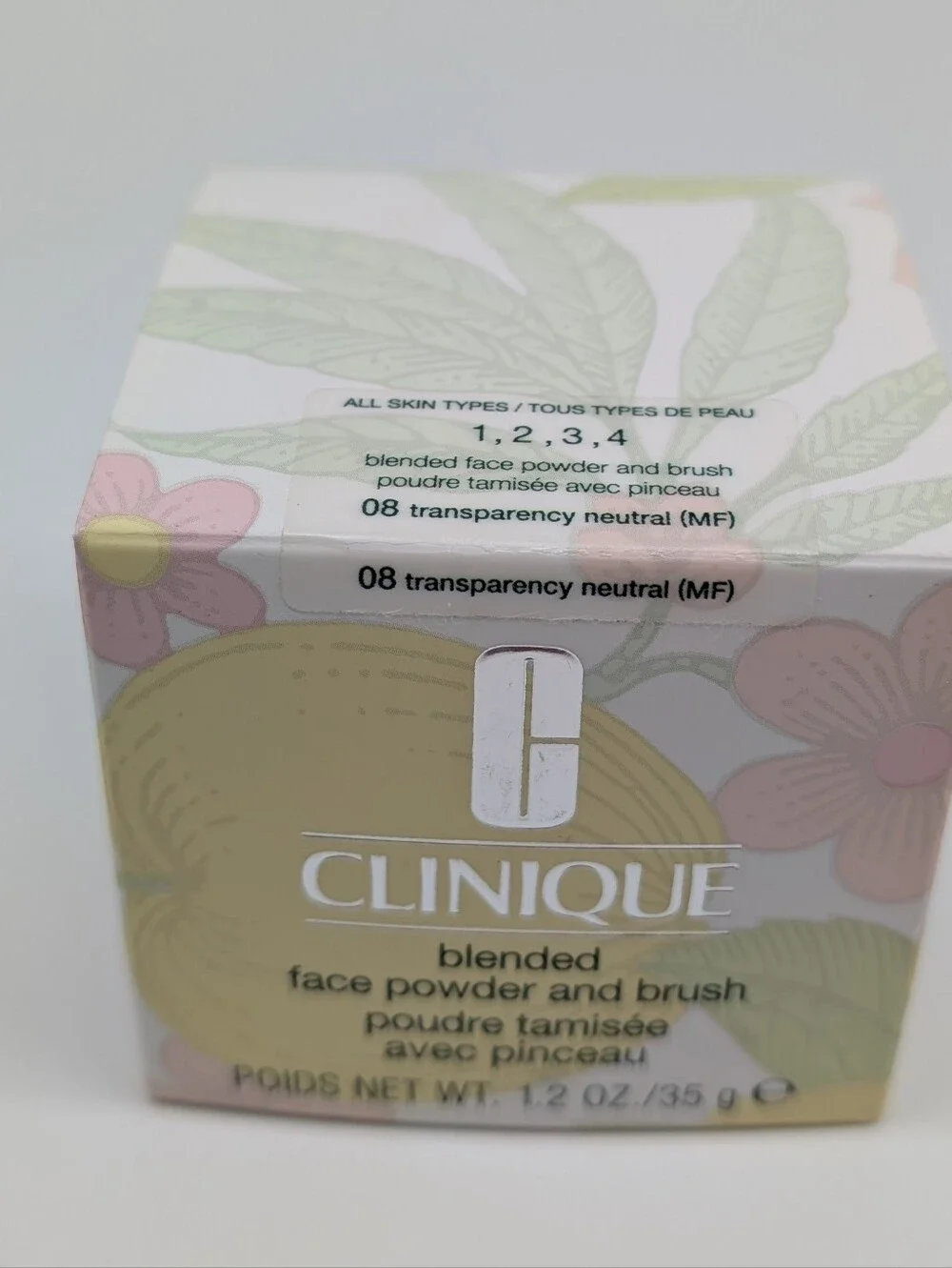 Clinique Blended Face Powder & Brush - Transparency Neutral 08